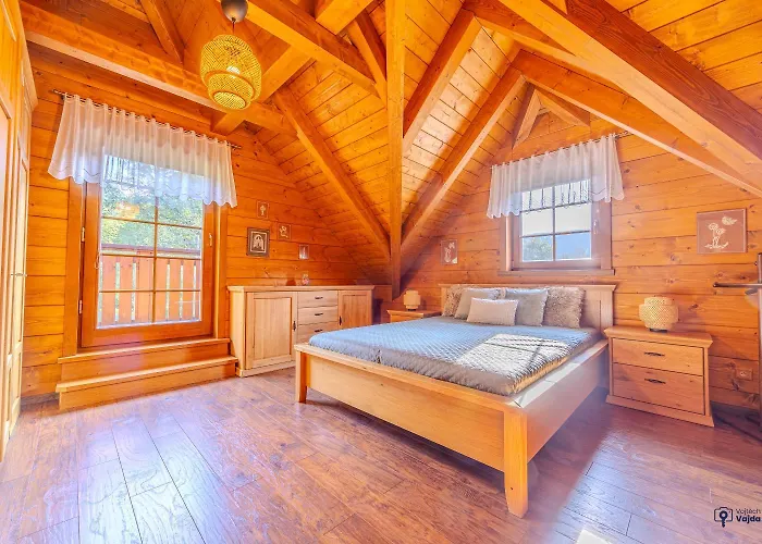 Roubenka Lomna Apartment